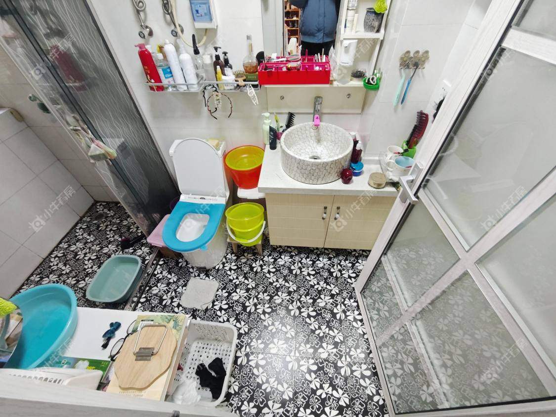 镇江龙凤新村在售二手房源室内图_小牛看房