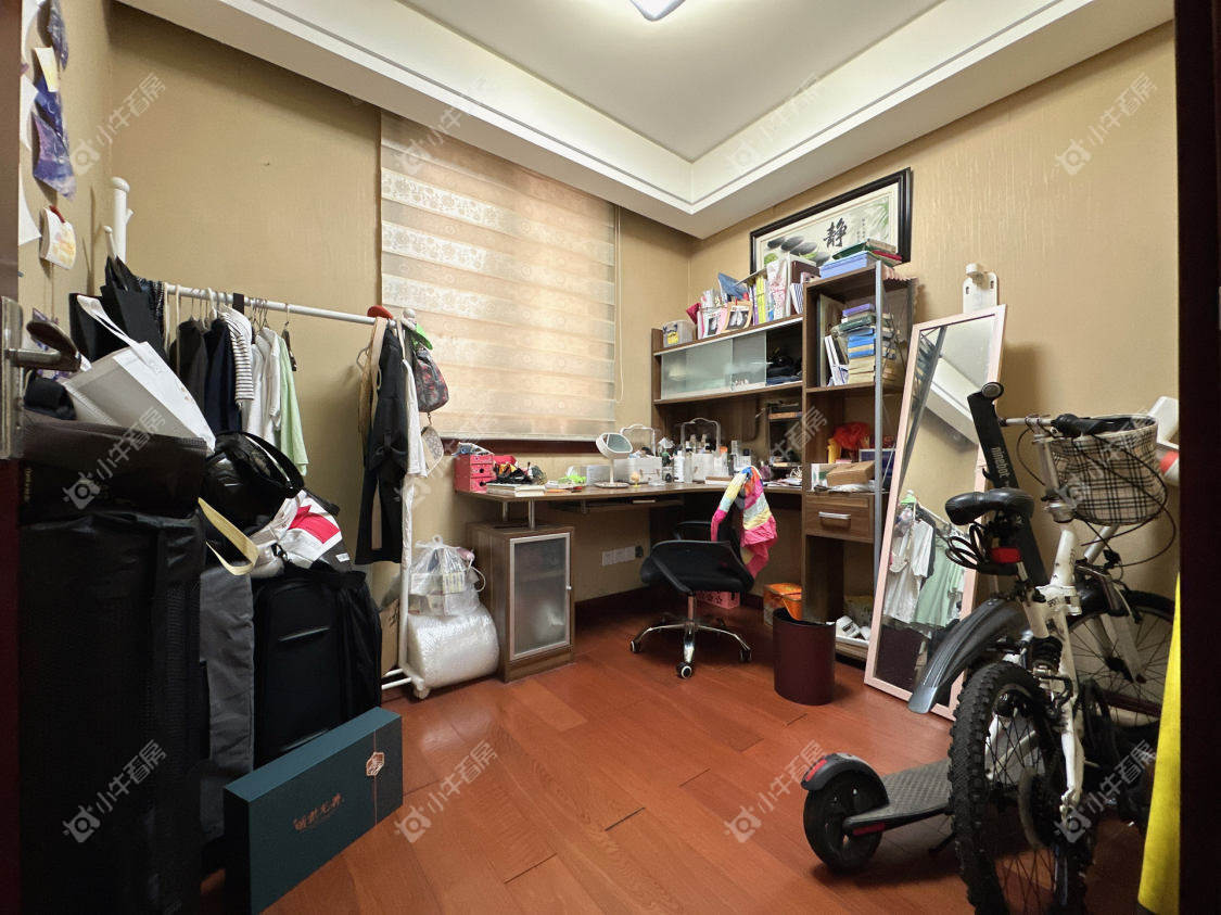 镇江凤凰国际在售二手房源_小牛看房