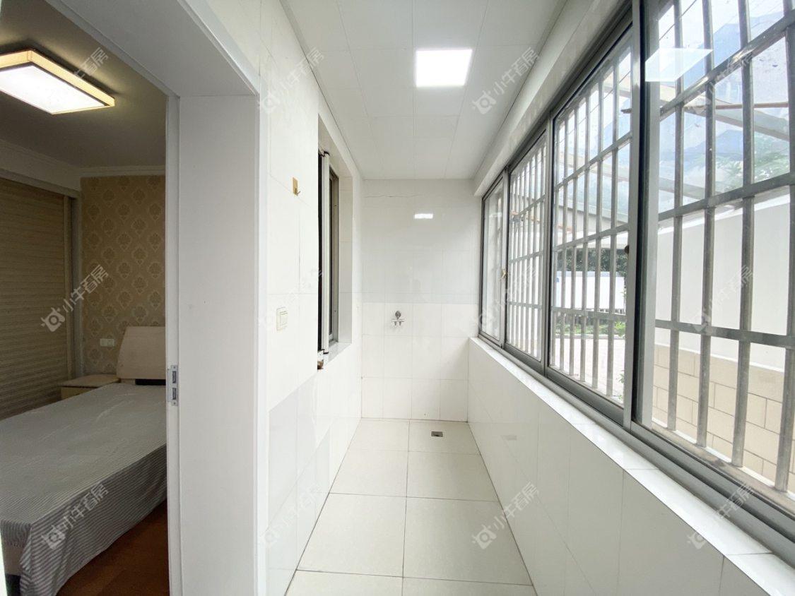 镇江凤凰新村在售二手房源室内图_小牛看房