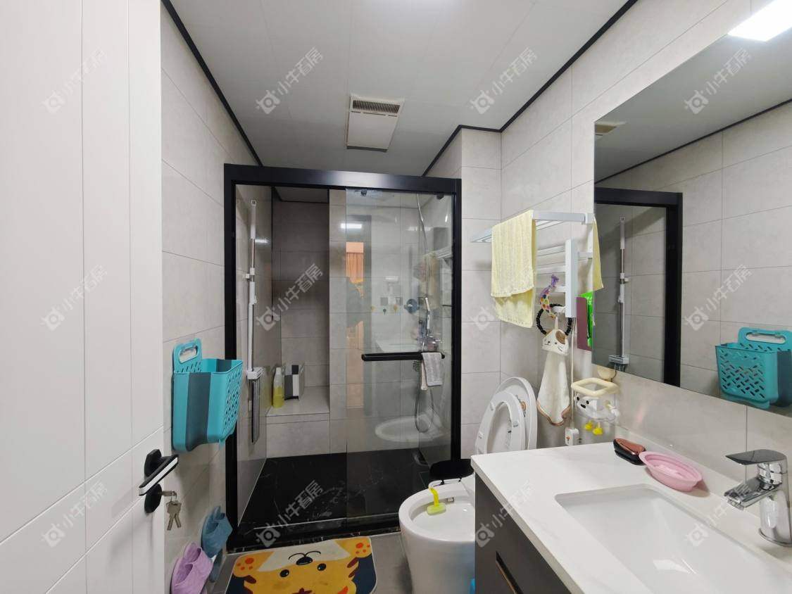 镇江凤熹台在售二手房源室内图_小牛看房