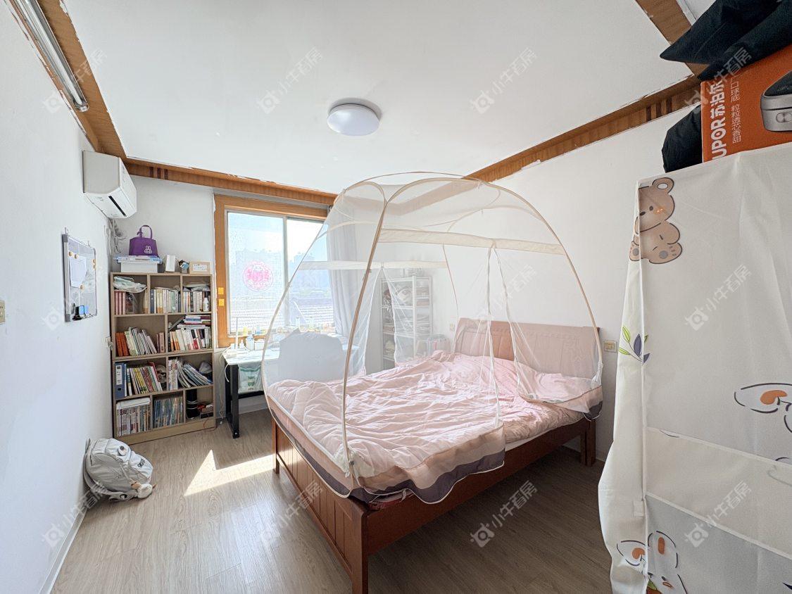 镇江华南新村在售二手房源室内图_小牛看房