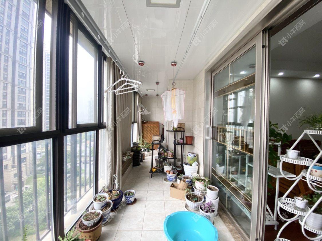 镇江嘉源首府在售二手房源室内图_小牛看房