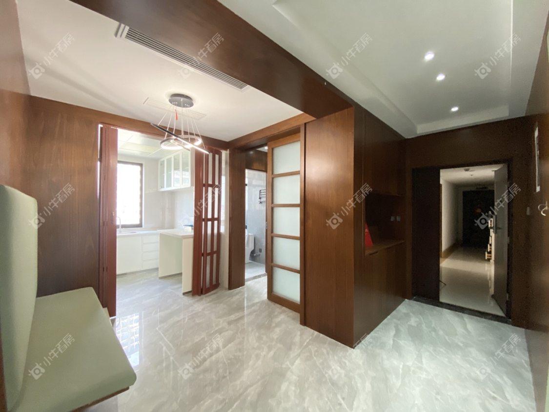 镇江信达香堤国际在售二手房源室内图_小牛看房