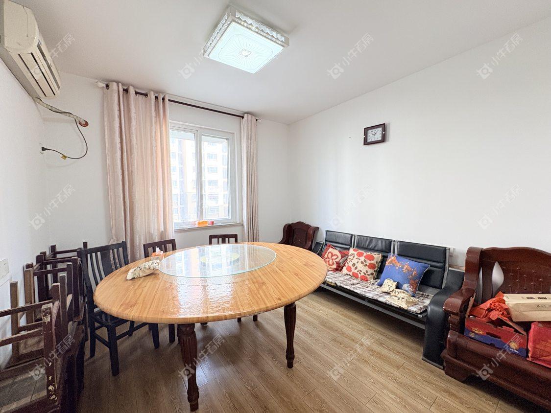 镇江东南新城在售二手房源室内图_小牛看房