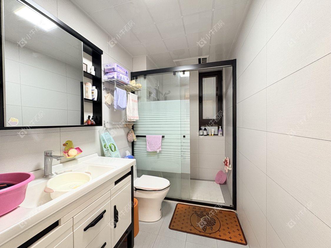 镇江凤熹台在售二手房源室内图_小牛看房