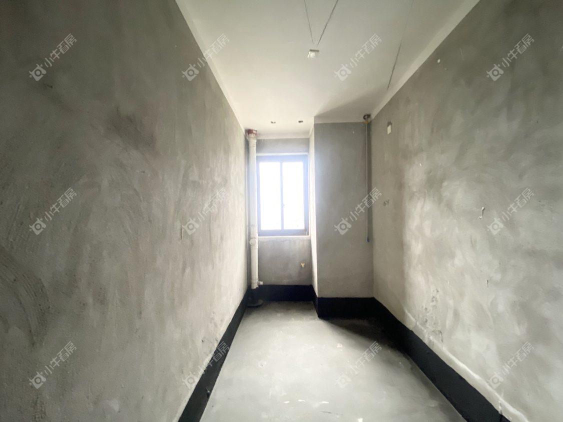 镇江凤凰郡在售二手房源室内图_小牛看房