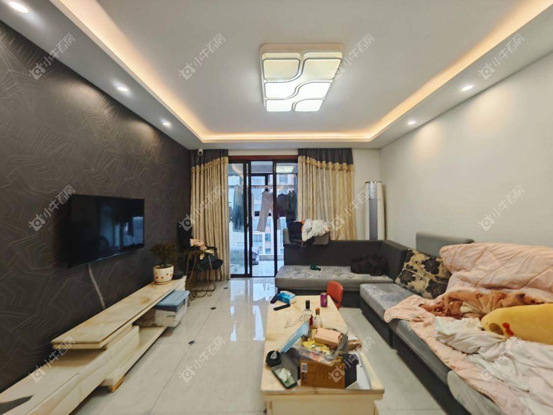 镇江华都锦城在售二手房源室内图_小牛看房