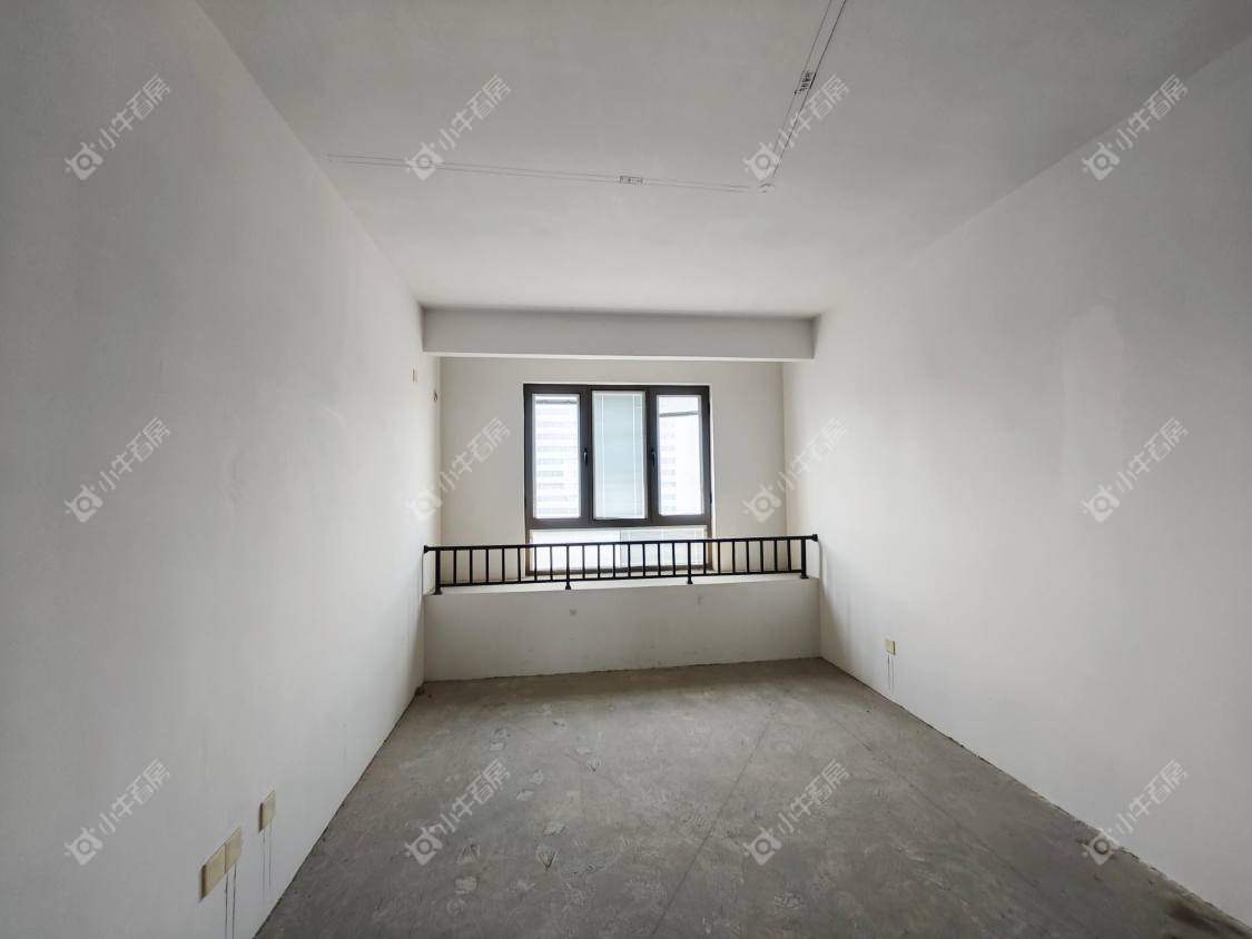 镇江荣城国际（藏龙御景）在售二手房源室内图_小牛看房