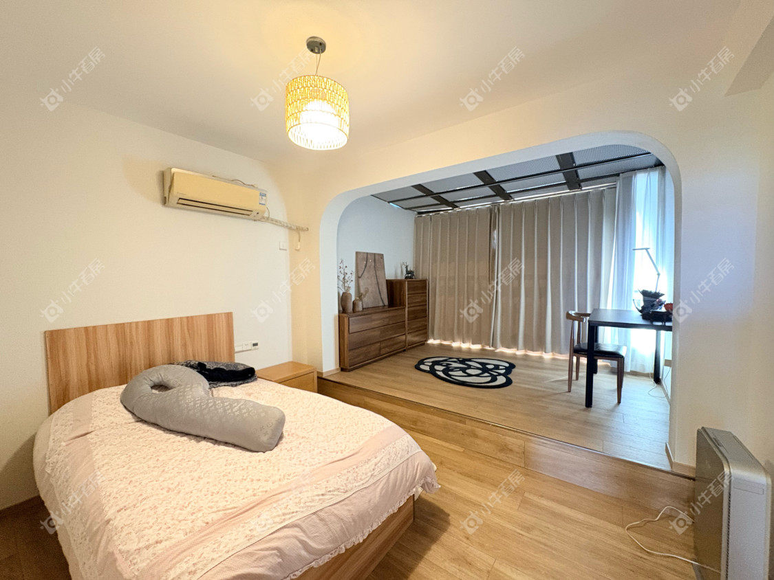 镇江领秀花都在售二手房源室内图_小牛看房