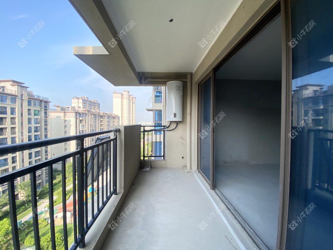 镇江碧桂园樾府在售二手房源室内图_小牛看房