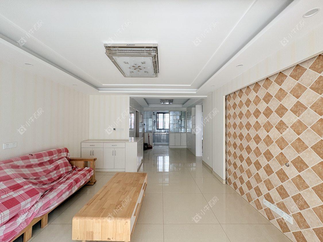 镇江欧洲城在售二手房源室内图_小牛看房