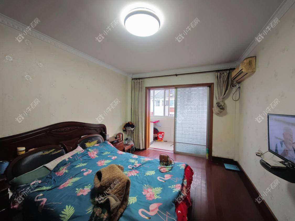 镇江锦泰园在售二手房源室内图_小牛看房