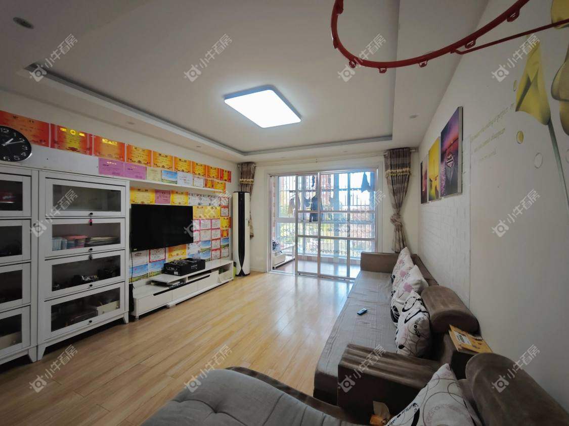 镇江众悦华城在售二手房源室内图_小牛看房