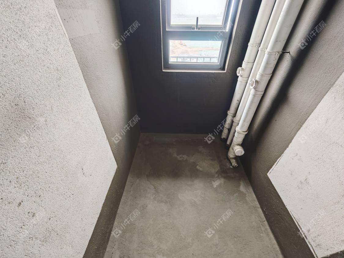 镇江金茂国际社区在售二手房源室内图_小牛看房