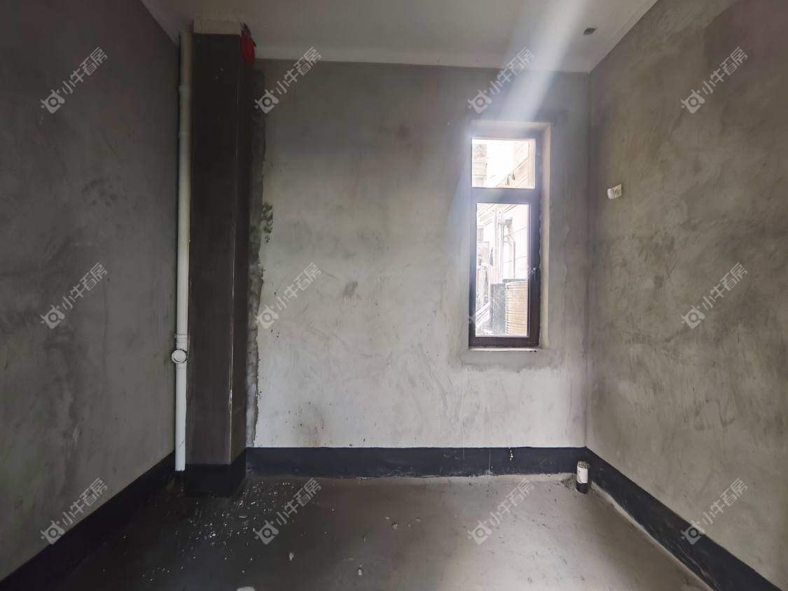 镇江大亚第一城别墅在售二手房源室内图_小牛看房