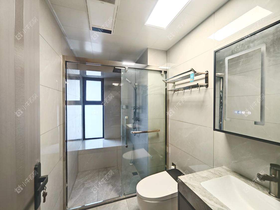 镇江碧桂园樾府在售二手房源室内图_小牛看房