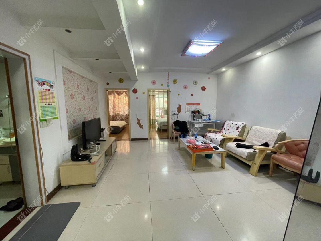 镇江凤翔花园在售二手房源室内图_小牛看房