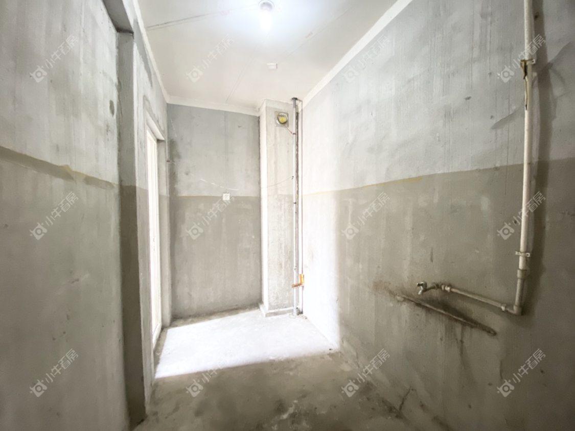 镇江嘉荟新城在售二手房源室内图_小牛看房