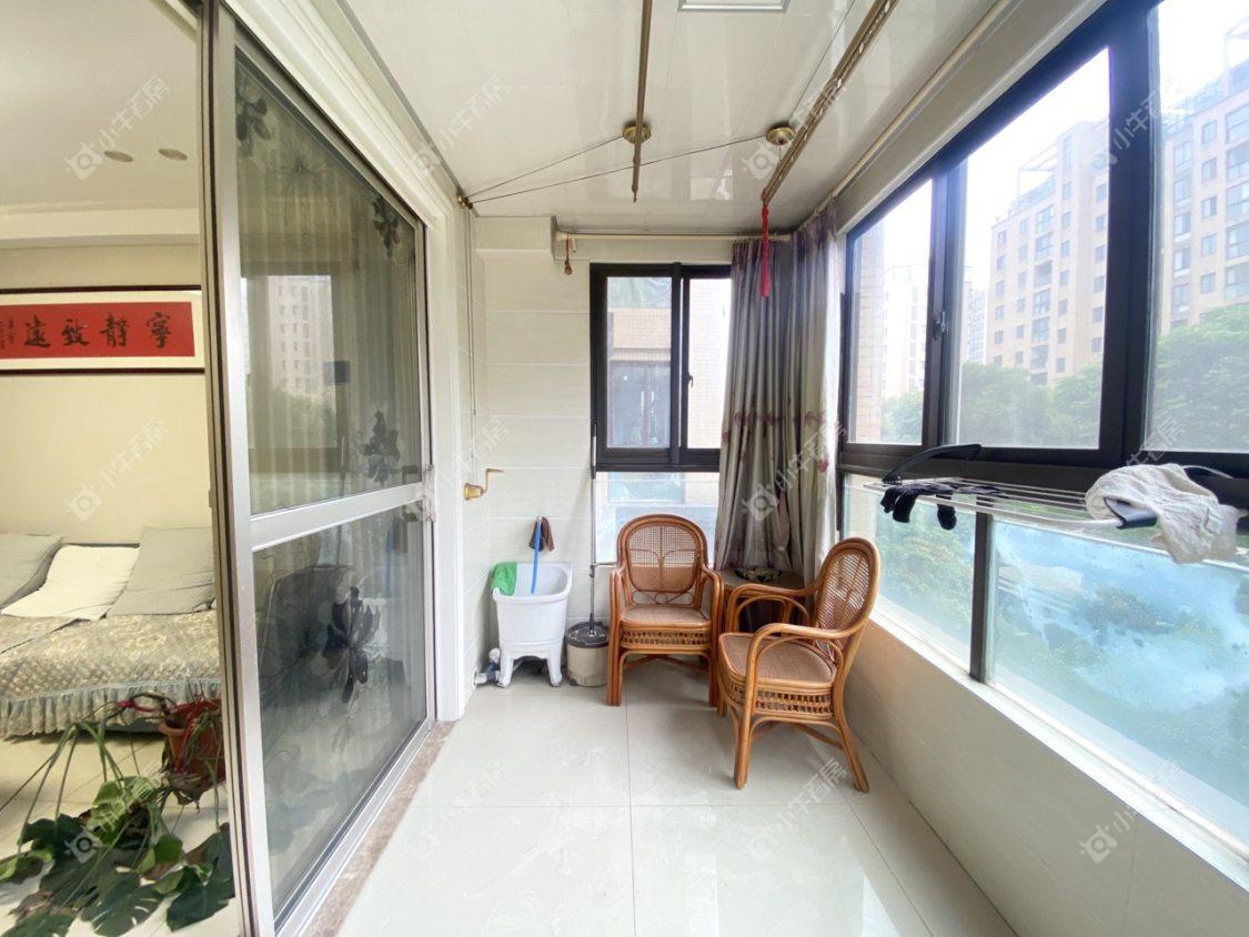 镇江领秀花都在售二手房源室内图_小牛看房