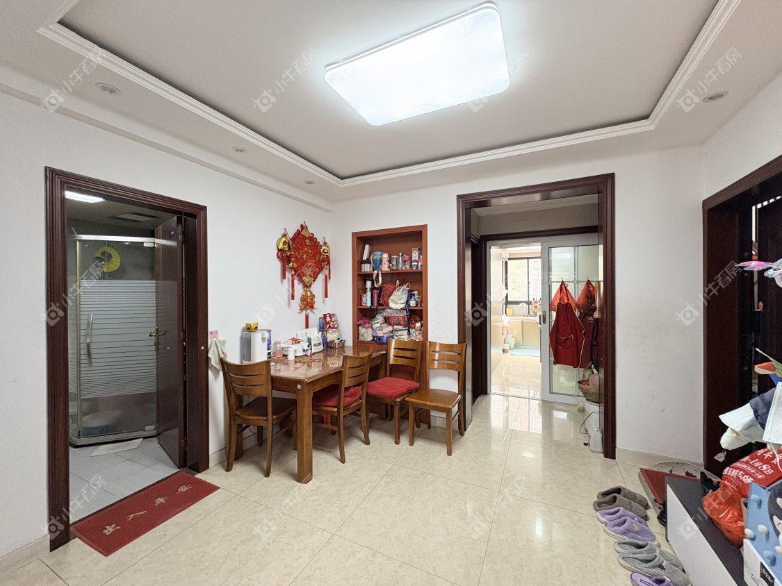 镇江华都锦城在售二手房源室内图_小牛看房