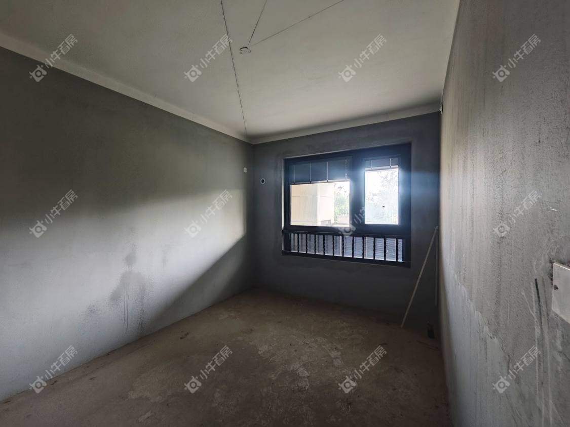 镇江珑蟠里在售二手房源室内图_小牛看房