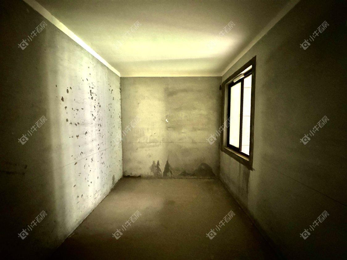 镇江信达香堤国际在售二手房源室内图_小牛看房