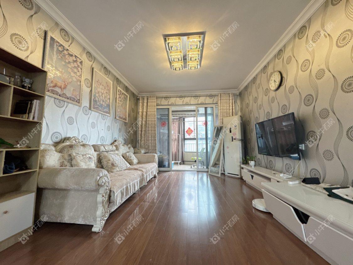 镇江碧桂园在售二手房源室内图_小牛看房