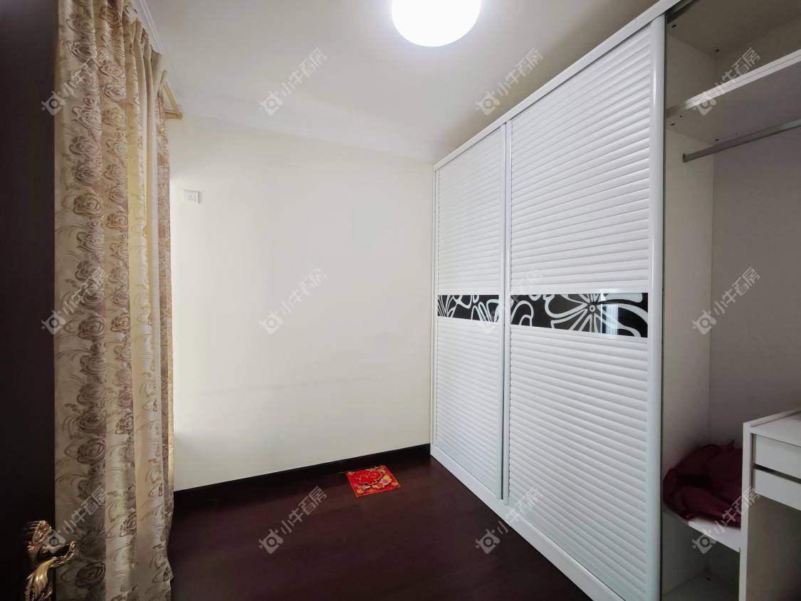 镇江恒大名都一期在售二手房源室内图_小牛看房