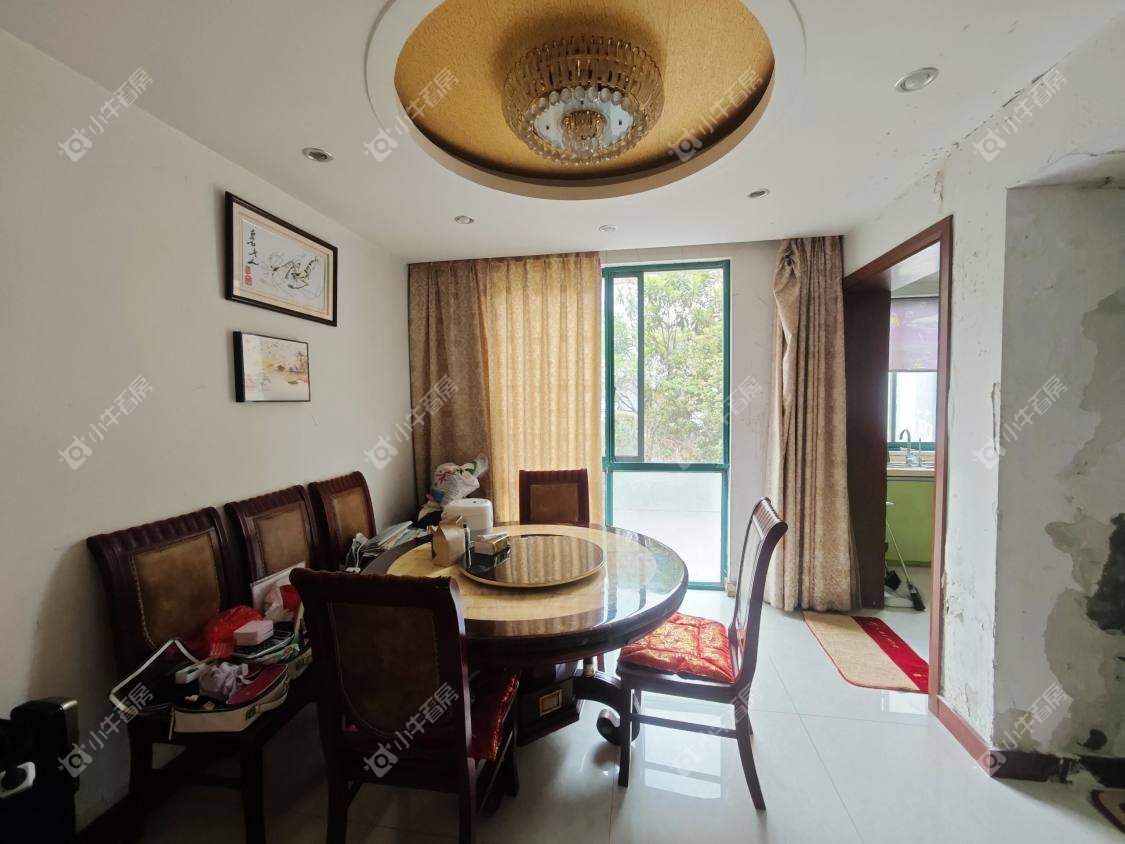 镇江豪门兰庭在售二手房源室内图_小牛看房