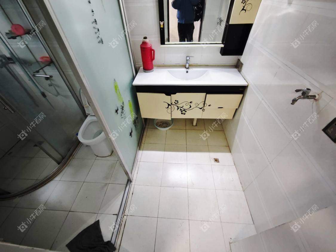 镇江香草新村在售二手房源室内图_小牛看房