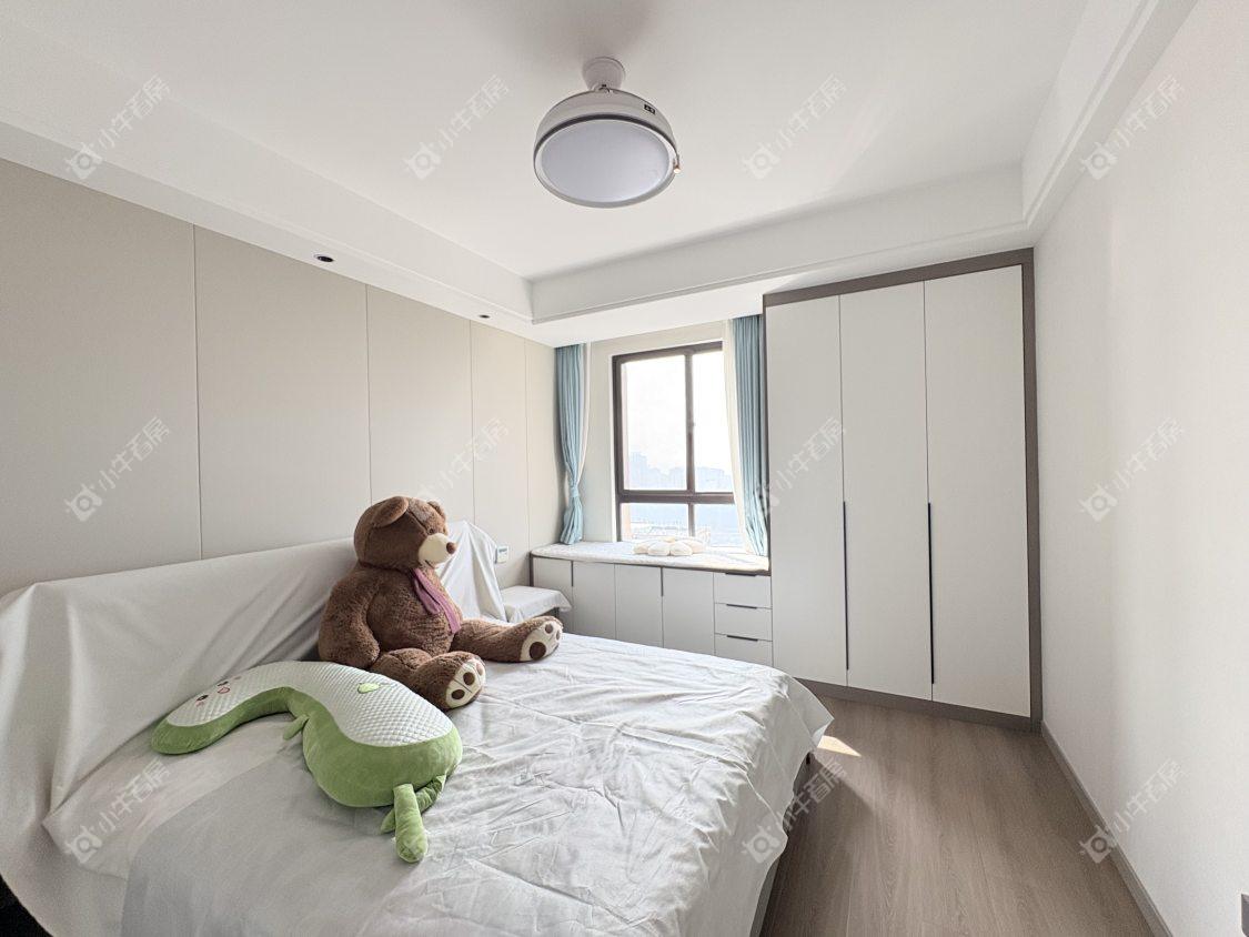 镇江昆仑华府在售二手房源室内图_小牛看房