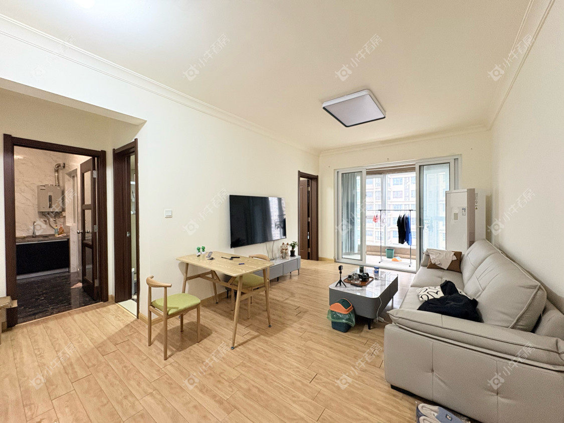 镇江碧桂园在售二手房源室内图_小牛看房