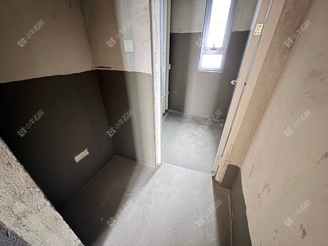 镇江金茂国际社区在售二手房源室内图_小牛看房