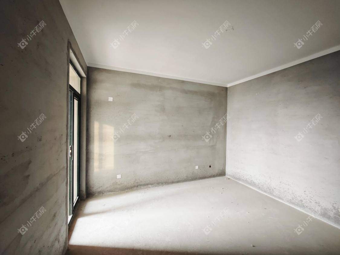 镇江粤港臻园在售二手房源室内图_小牛看房