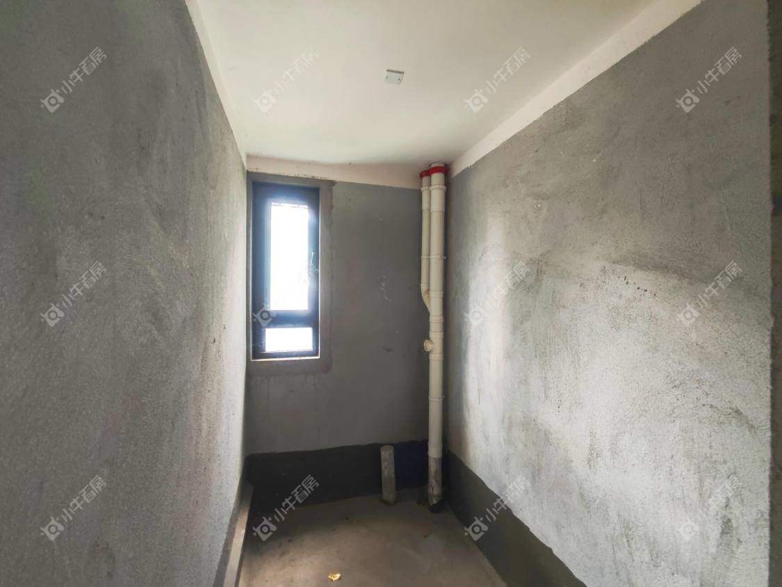 镇江凤熹台在售二手房源室内图_小牛看房