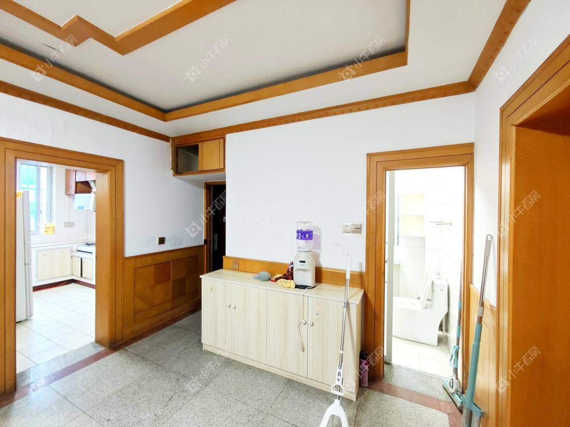 镇江万善园一村在售二手房源室内图_小牛看房