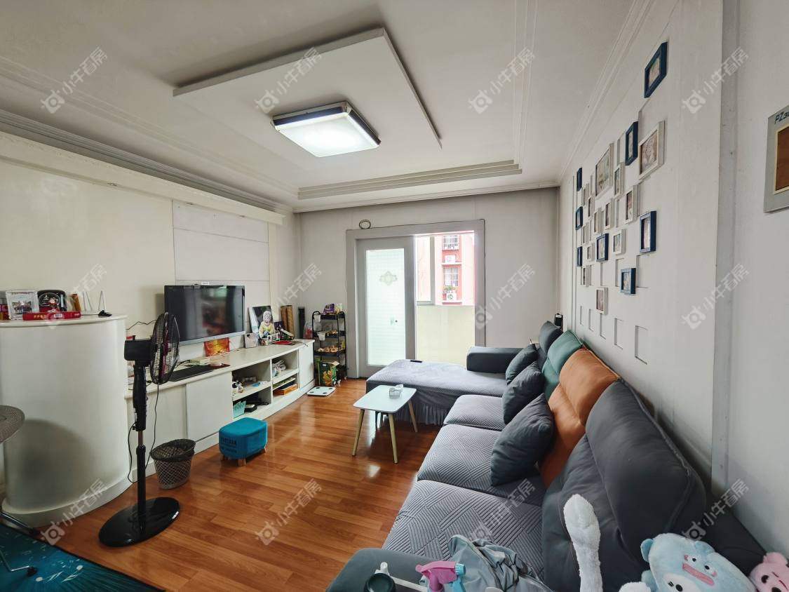 镇江曲园小区在售二手房源室内图_小牛看房