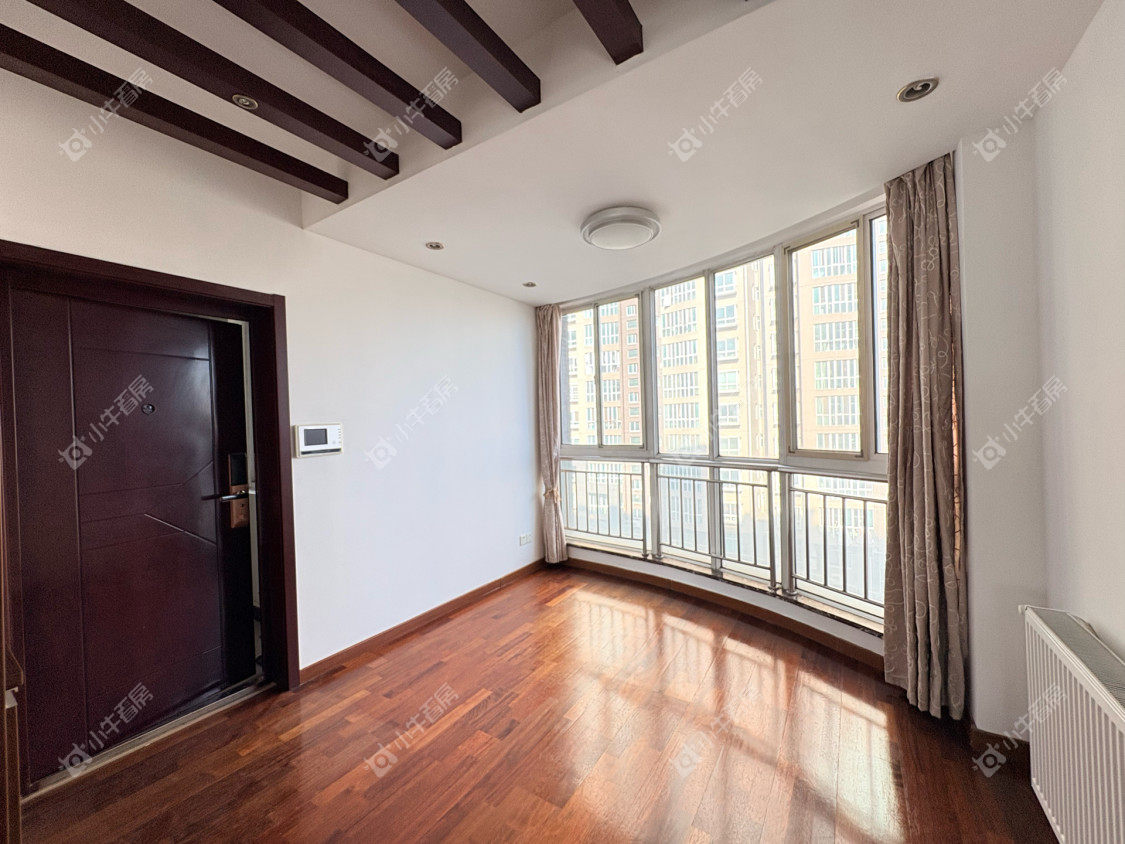 镇江名都新贵在售二手房源室内图_小牛看房