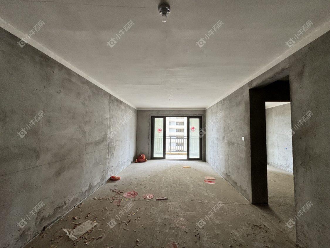 镇江凤熹台在售二手房源室内图_小牛看房