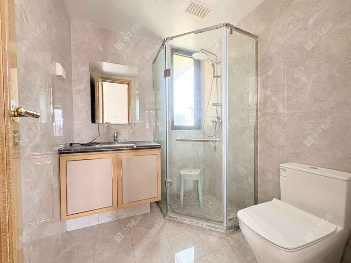 镇江红星天铂在售二手房源室内图_小牛看房