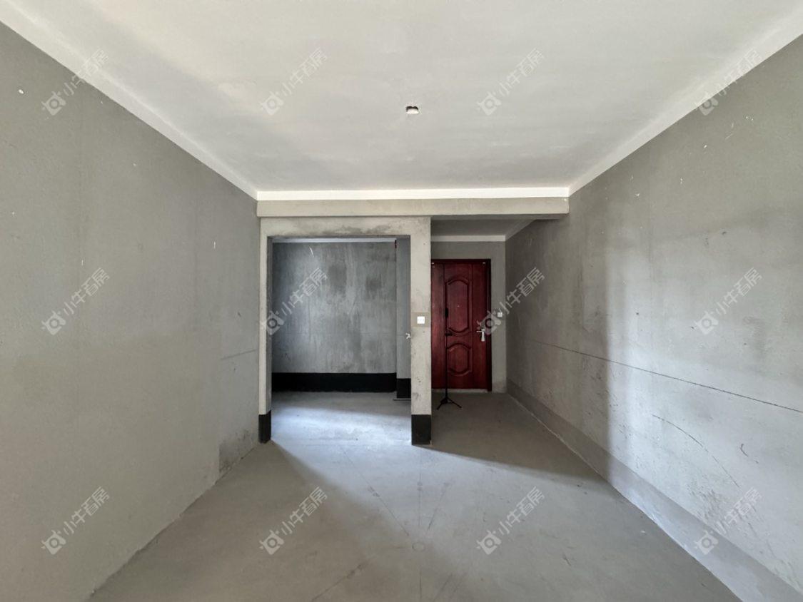 镇江碧桂园樾府在售二手房源室内图_小牛看房