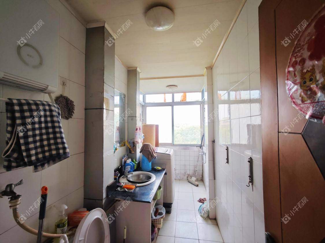 镇江东风建筑公司住宅楼在售二手房源室内图_小牛看房