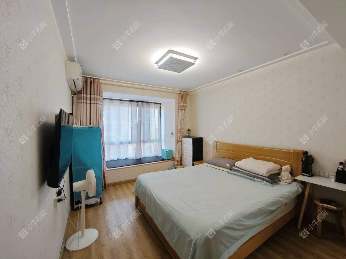 镇江华都锦城在售二手房源室内图_小牛看房