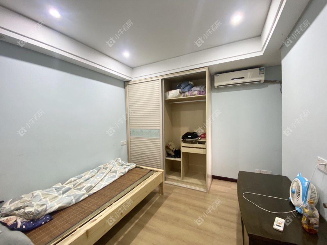 镇江凤凰国际在售二手房源室内图_小牛看房