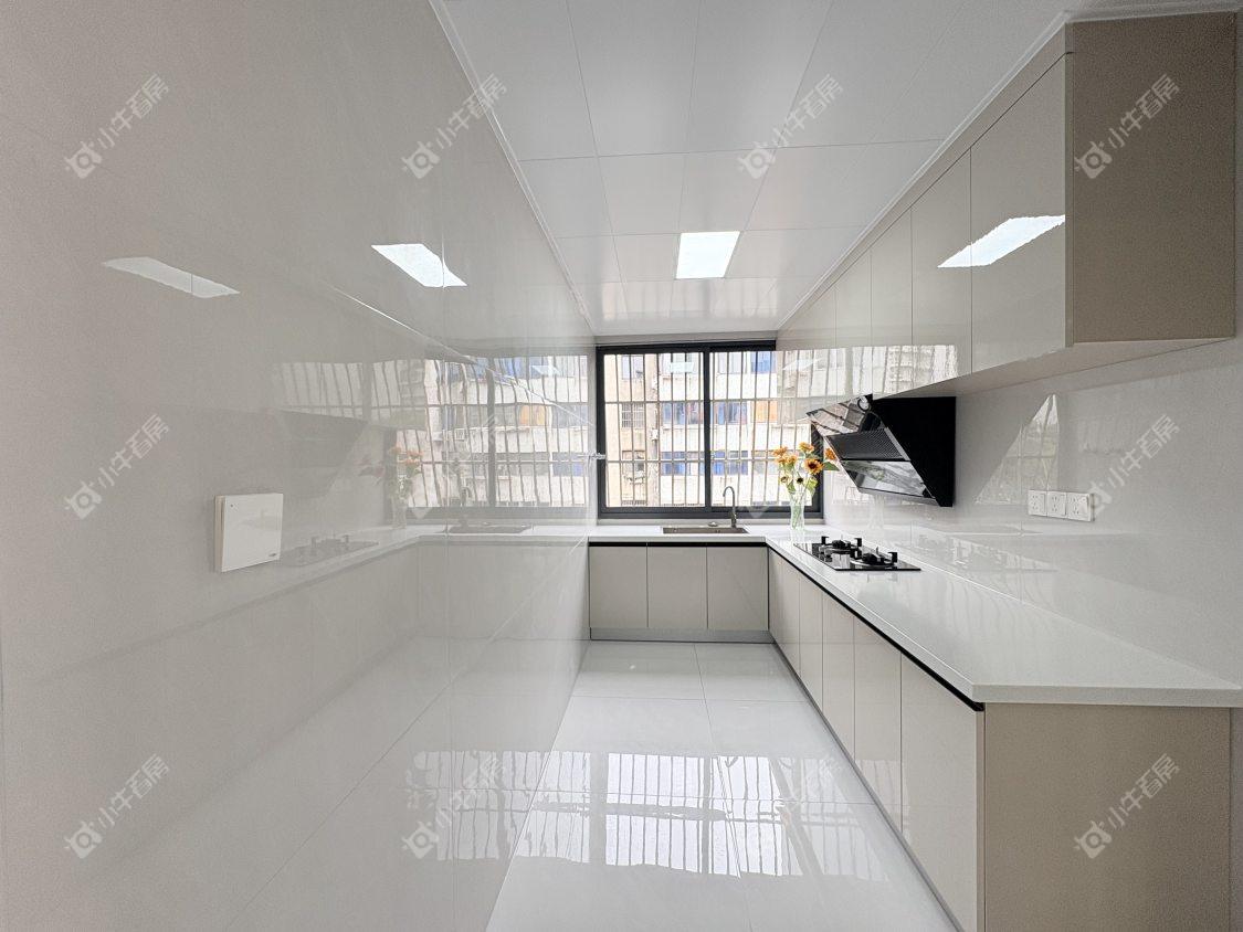 镇江凤凰新村在售二手房源室内图_小牛看房