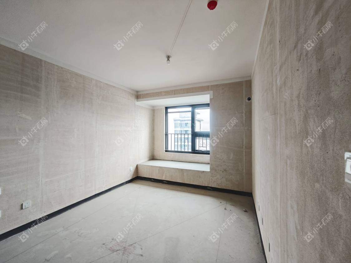 镇江金茂国际社区在售二手房源室内图_小牛看房