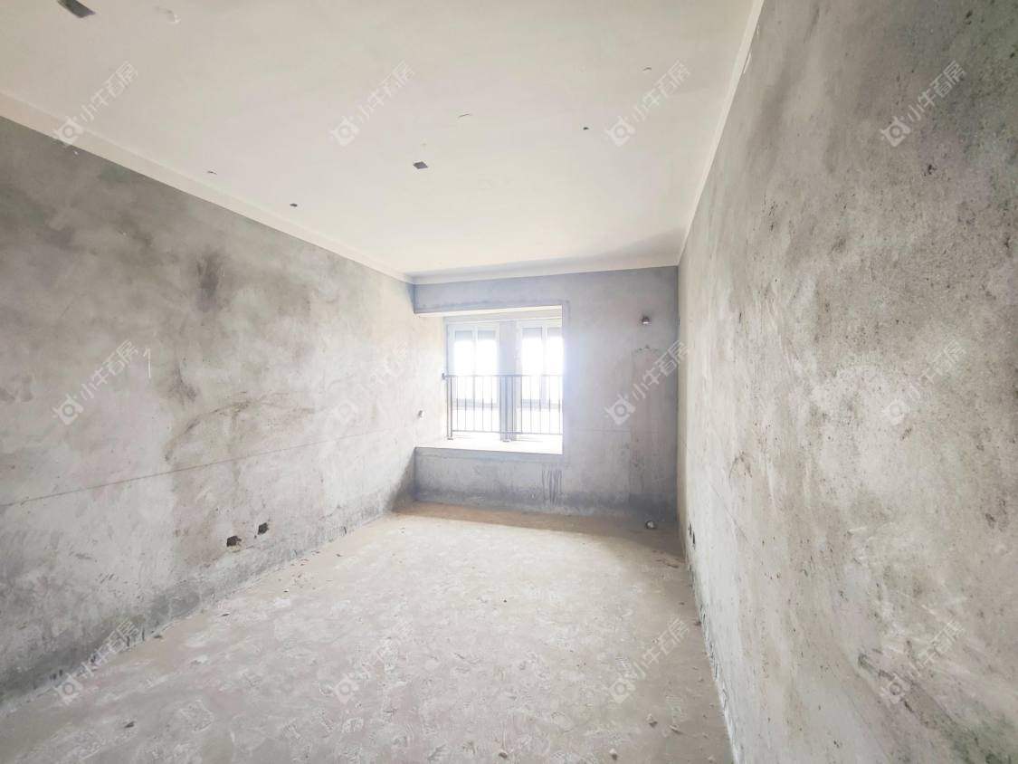 镇江美亚华悦在售二手房源室内图_小牛看房