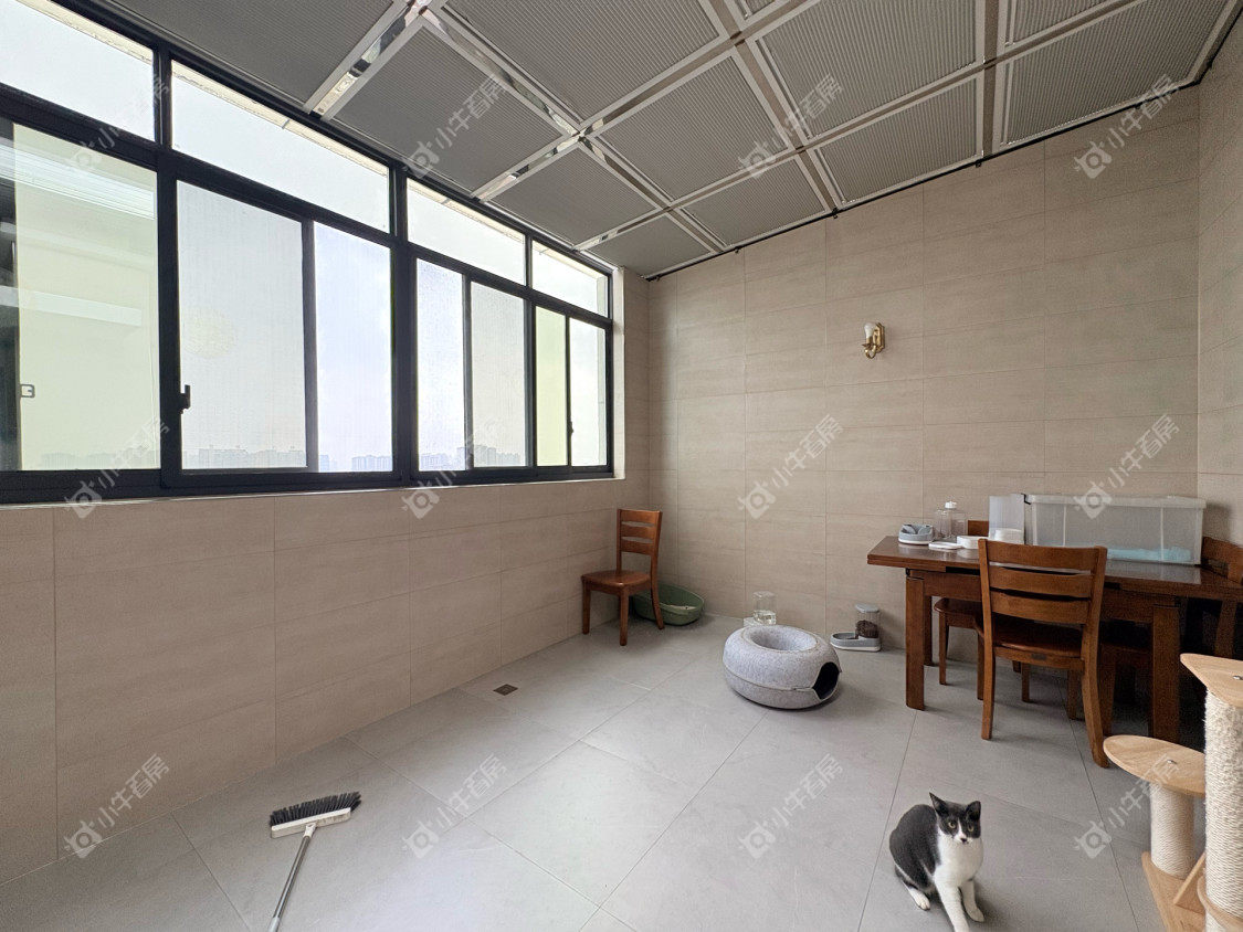 镇江金凤凰在售二手房源室内图_小牛看房