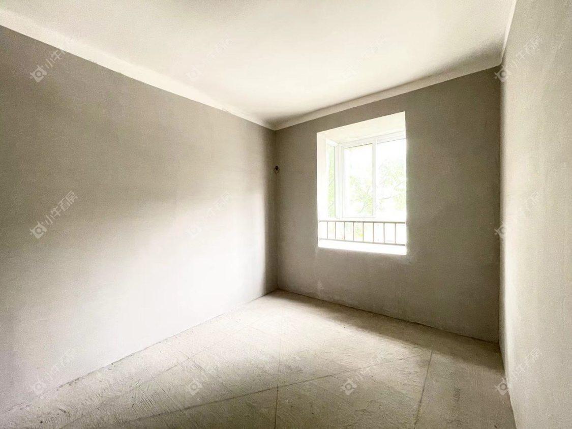 镇江和谐里在售二手房源室内图_小牛看房