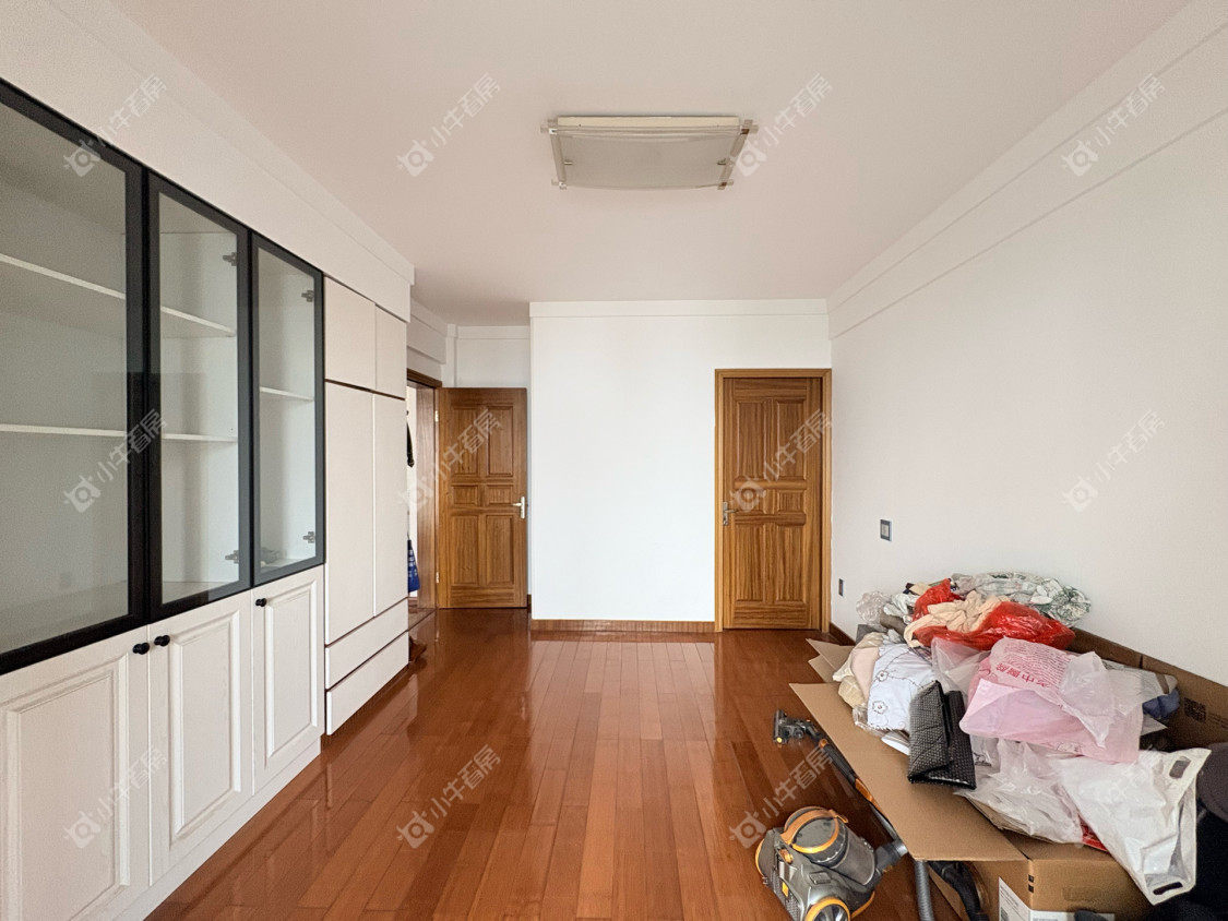 镇江华南新村在售二手房源室内图_小牛看房